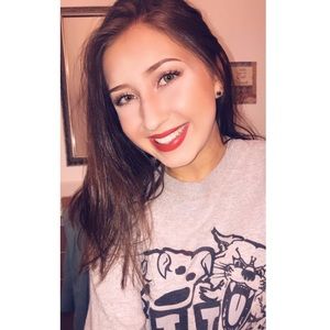 Meet your Posher, Grace